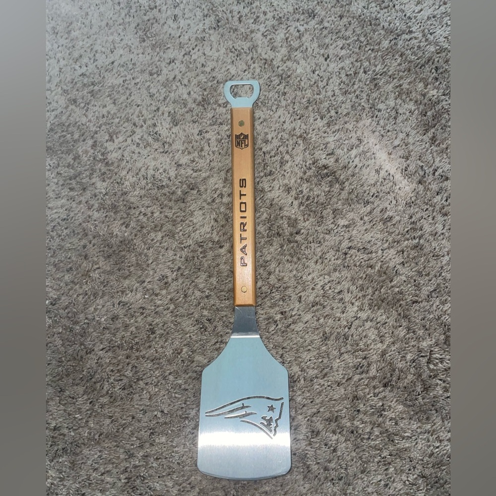 New England Patriots Spatula BBQ Grill Utensil Bottle Opener